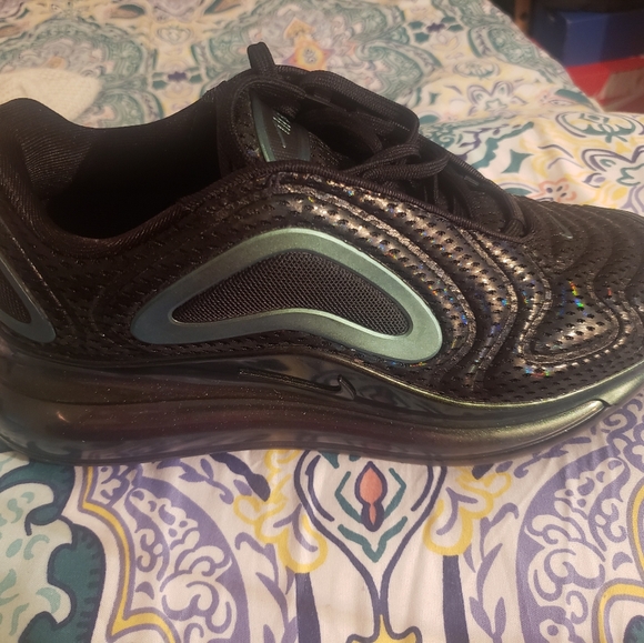 Brand new!!!! Nike airmax 720 - Picture 1 of 5